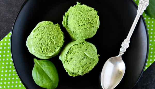 ice-cream-with-avocado-spinach