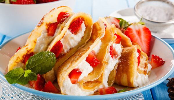 Strawberry Crepes with Greek Yogurt Creme